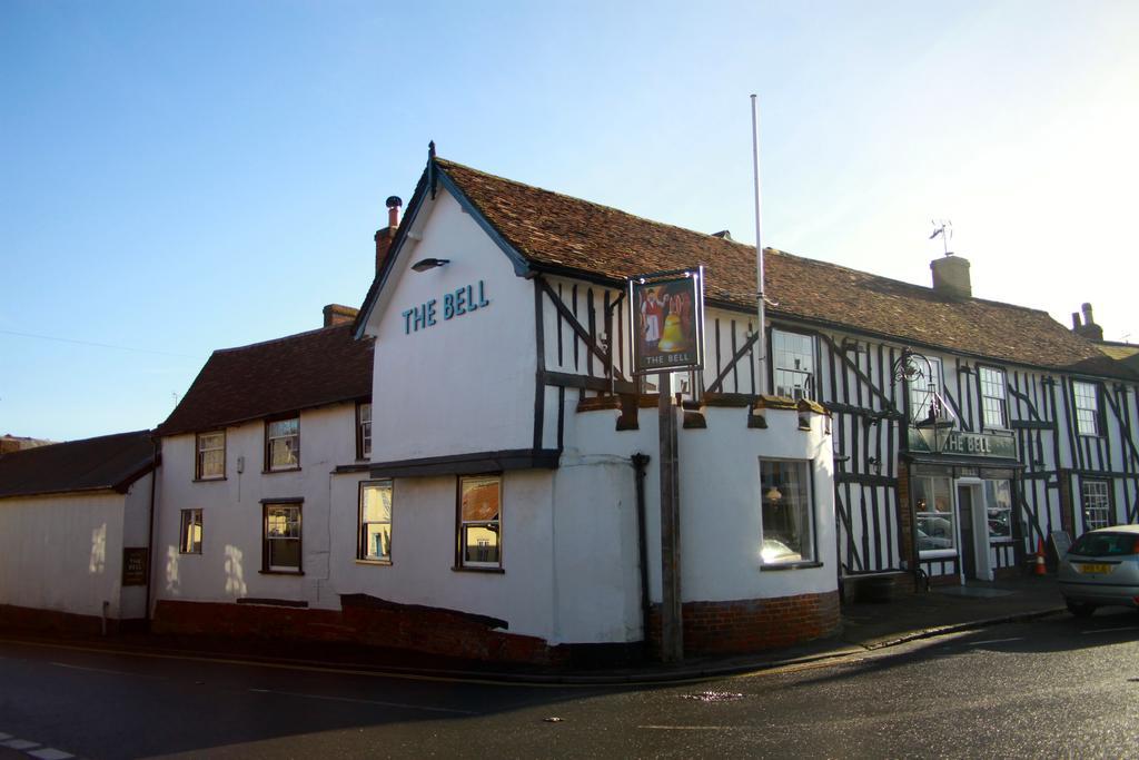 The Bell Hotel Clare Luaran gambar