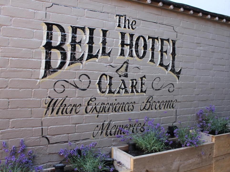 The Bell Hotel Clare Luaran gambar