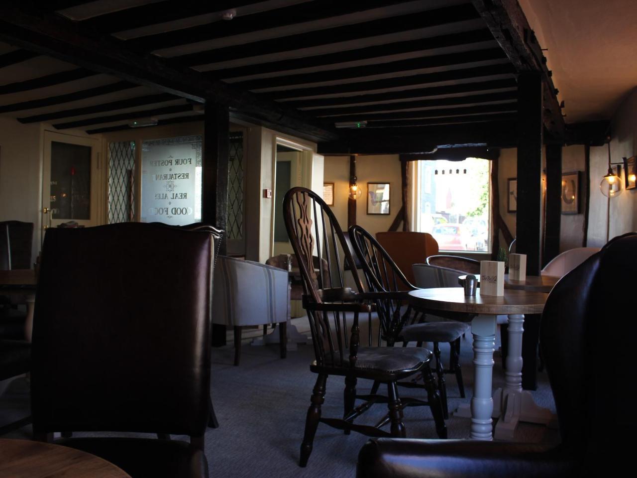 The Bell Hotel Clare Luaran gambar